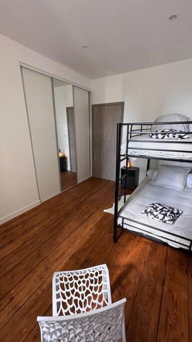 Вілла Maison Entierement Renovee Ambares-et-Lagrave Екстер'єр фото